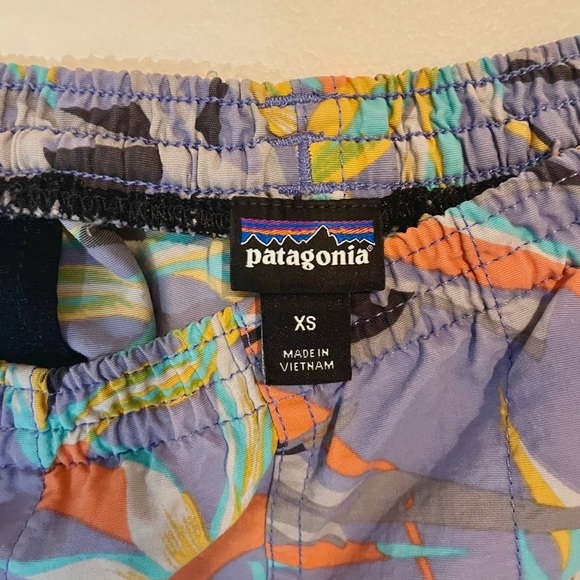 Patagonia 5” Baggies Piton Paradise print 2016 - Picture 3 of 5
